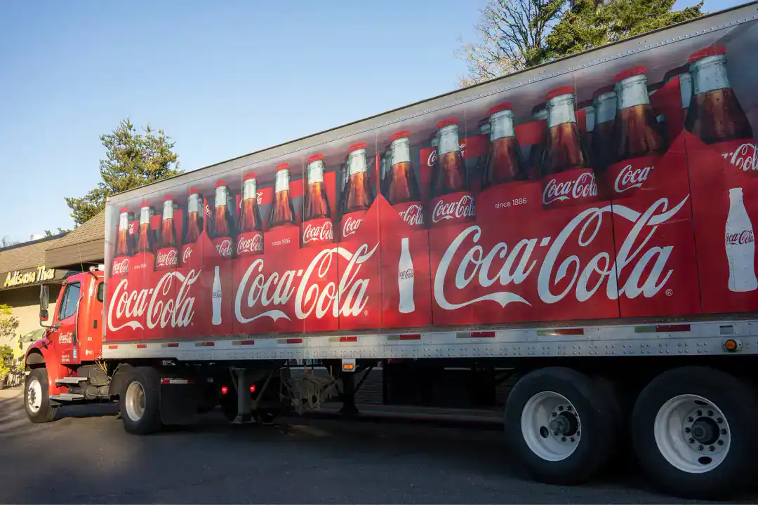 custom box truck wrap